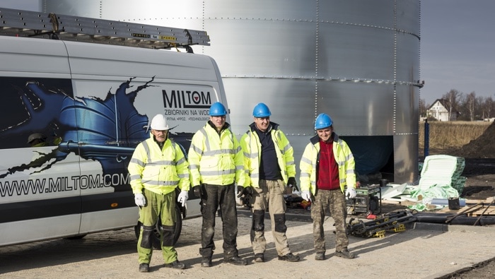 Miltom service crew